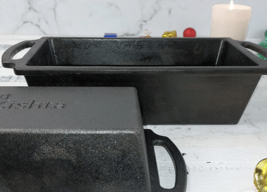 CAST IRON BAKING PAN- CAKE PAN