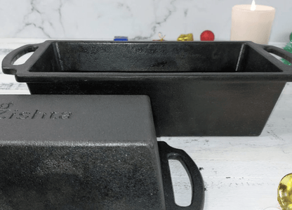 CAST IRON BAKING PAN- CAKE PAN
