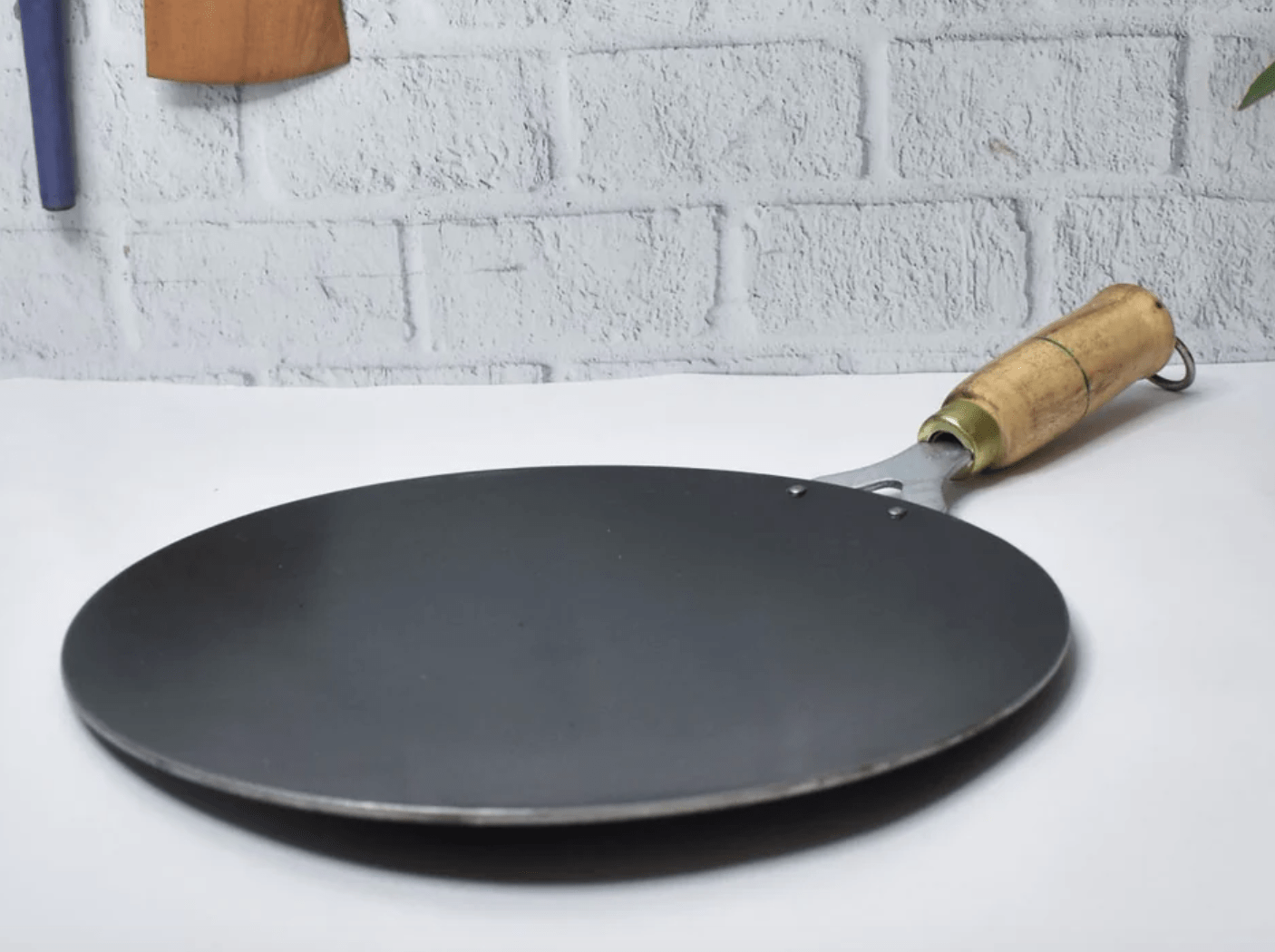 PURE IRON ROTI TAWA