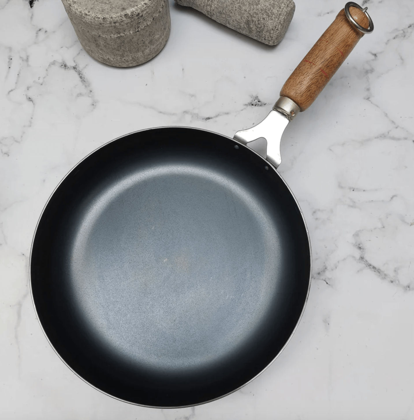 PURE IRON FRY PAN
