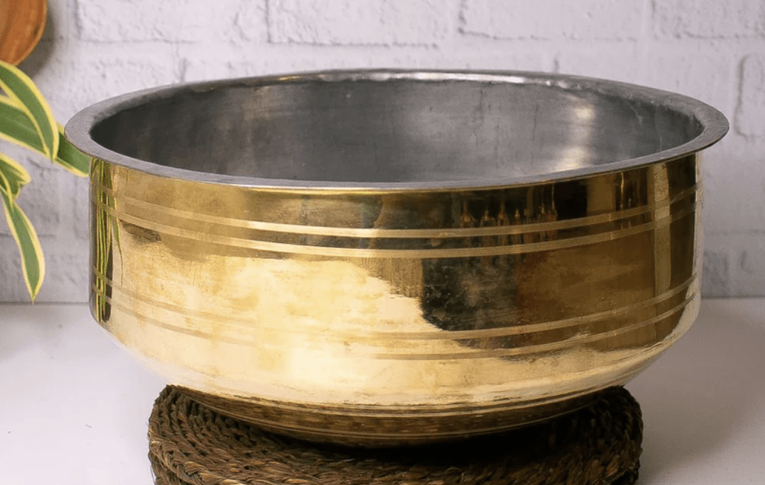 BRASS COOKING POT: SARVA KADAI