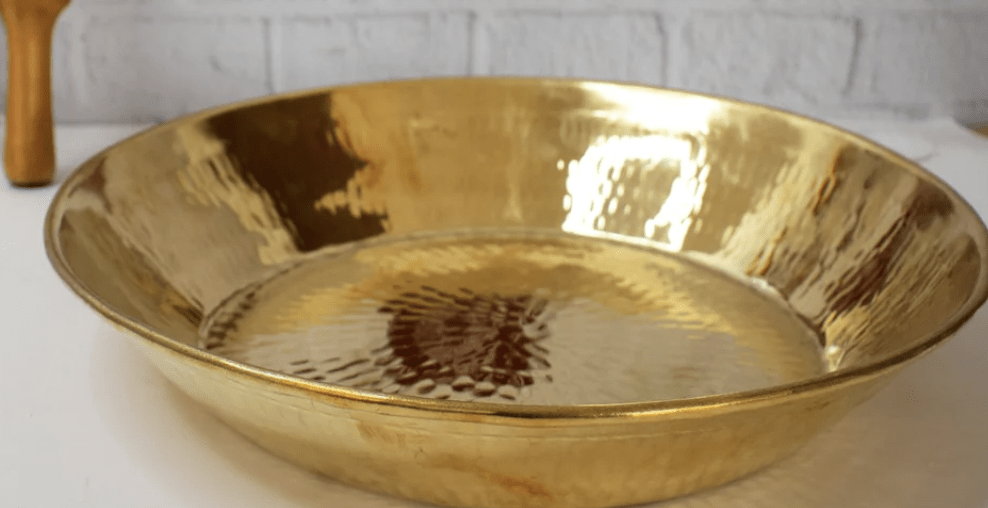BRASS PARAAT LARGE WITHOUT TIN COATING (FROM JANDIALAGURU)