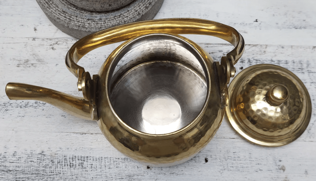 BRASS KETTLE/ TEA POT