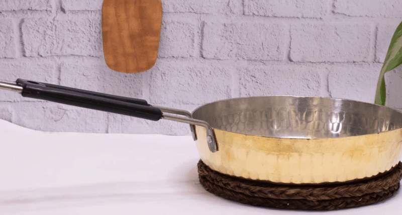BRASS FRY PAN WITH HEAT RESISTANT LONG HANDLE-2