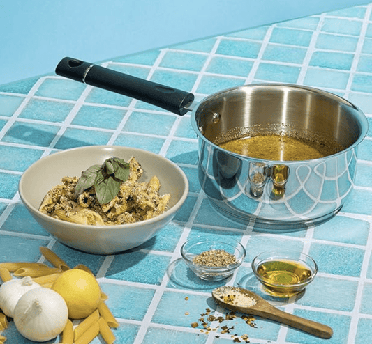 Vinod Tivoli Heavy Guage Stainless Steel Saucepan - 2.3 litre (18cm) | SAS Bottom | 2 Layer Extra Thick Aluminum Core | Induction and Gas Base | Bakelite Handle - 2 Year Warranty