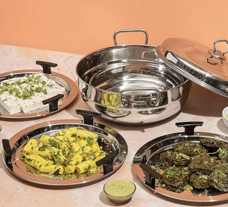 Vinod Stainless Steel Multi Kadai with 5 Plates - 26cm | 2 Idli, 2 Dhokla/Momos and 1 Patra Plates | Dhokla and Momos Steamer/Maker | Scratch Proof | 2 Year Warranty