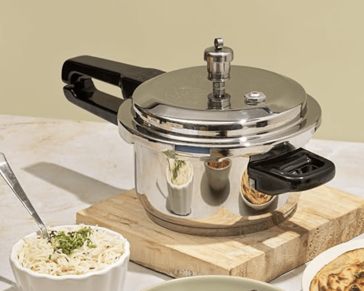 Vinod 18/8 Stainless Steel Pressure Cooker Outer Lid 7 Litre | Unique Sandwich Bottom Cooker | Induction and Gas Base | ISI and CE certified | 2 Years Warranty