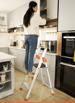 3 Step Foldable Aluminium Ladder with Scratch Resistant-3