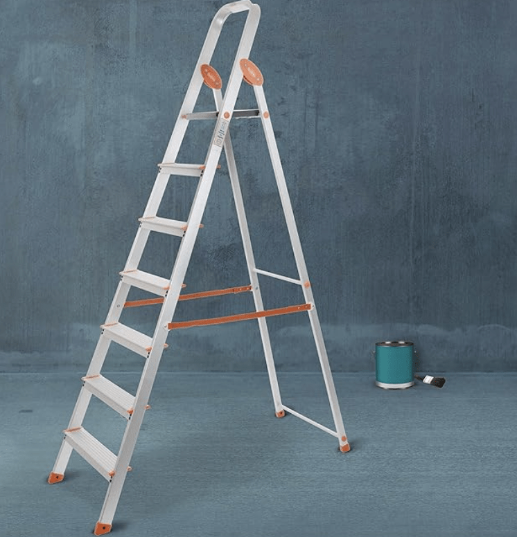 7 Step Foldable Aluminium Ladder with Scratch Resistant Smart Platform and Sure-Hinge Technology