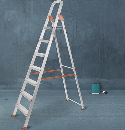 7 Step Foldable Aluminium Ladder with Scratch Resistant Smart Platform and Sure-Hinge Technology