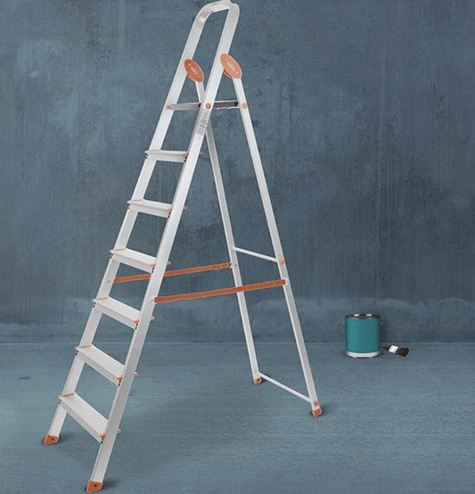 7 Step Foldable Aluminium Ladder with Scratch Resistant Smart Platform and Sure-Hinge Technology