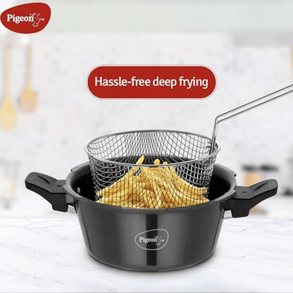 Pigeon Hard Anodised All in One Super Cooker Pro 3 litre with Pressure Cooker Outer Lid, Glass lid and Deep Frying Basket (14941) - Black