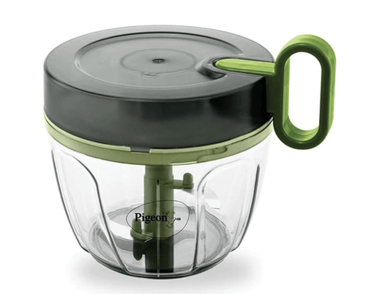Pigeon Large Handy and Compact Chopper with 3 Blades for effortlessly Chopping Vegetables and Fruits (Multicolor, 650 ml, 14516)