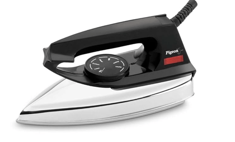 Pigeon by Stovekraft Glide 750-Watt Electric Dry Iron (Black)-1