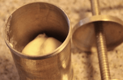 Brass Murukku Maker/Sev Sancha Machine/Chakli Press/Idiyappam Maker with 6 Jali-4