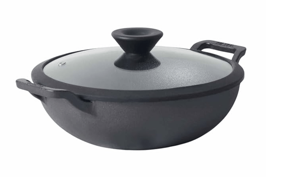 Meyer Pre Seasoned Cast Iron Kadai|Iron Kadhai with Lid for Cooking and Stir Frying | Heavy Base Iron Kadai Big Size | Gas Stove and Induction Friendly 30cm/ 4.5 Liters, Black