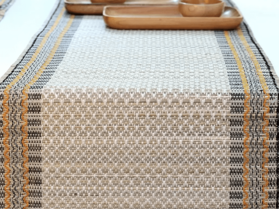 Handmade Dining Table Mats and Table Runner in Beige (Set of 6/4) | Eco Friendly Tableware Sustainably Handwoven from Natural Grass