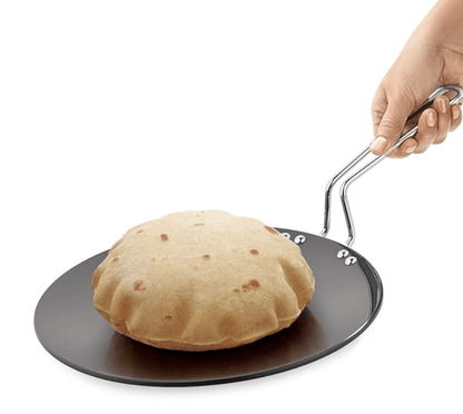 BERGNER ArtisanForge Hard Anodised 28cm Roti/Paratha/Phulka/Chapati Tawa, Wire Handle, Metal Kitchen Tool Friendly, Durable, Even Heat Distribution, 4.8mm Thickness, Gas Stove Compatible, Black