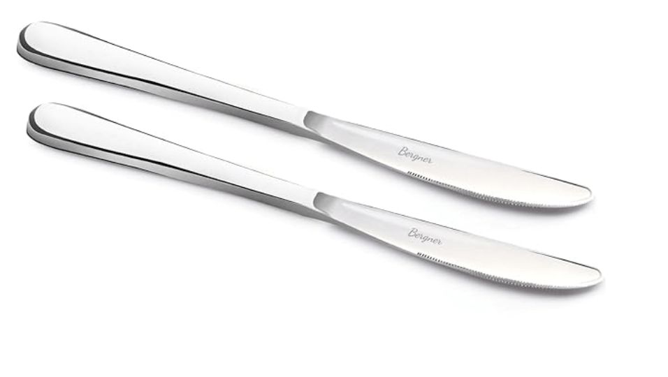 BERGNER BE Essentials Baguette ஸ்டெயின்லெஸ் ஸ்டீல் 2 பிசிக்கள் டின்னர் கத்தி தொகுப்பு, வீடு மற்றும் சமையலறைக்கான 22 செ.மீ நீளம் கொண்ட காந்தமற்ற பிரீமியம் பட்டர் ஸ்ப்ரேடர், சுத்தம் செய்ய எளிதானது, நவீன அழகியல், 1.5 மிமீ தடிமன் - வெள்ளி