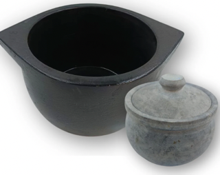 Combo 2.3 – 2.5 Liter Handmade Natural Soapstone / Kalchatti | Deep Cooking Pot + 900 ML – 1 Liter Curd Pot | Pre-Seasoned