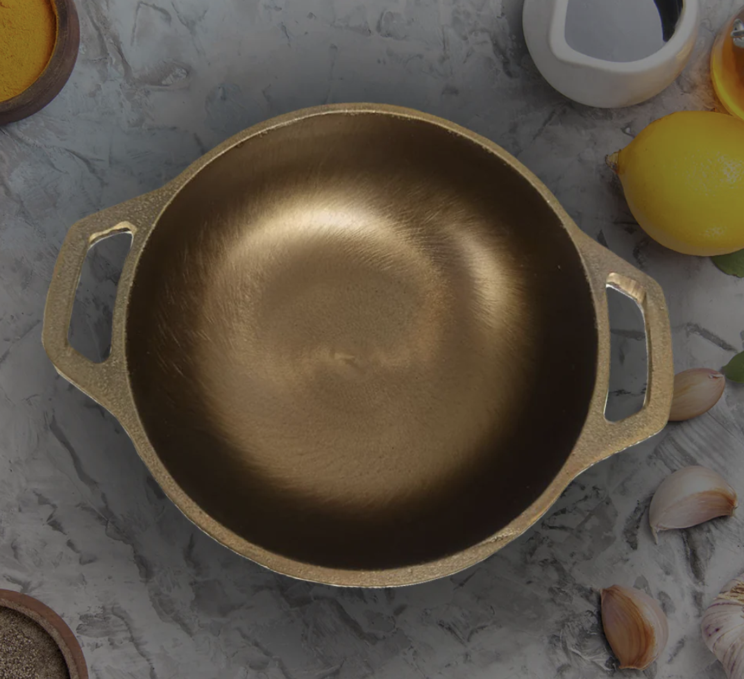 1.3 Liter Cast Iron Kadai / Kadhai 8 Inch with Double Handle