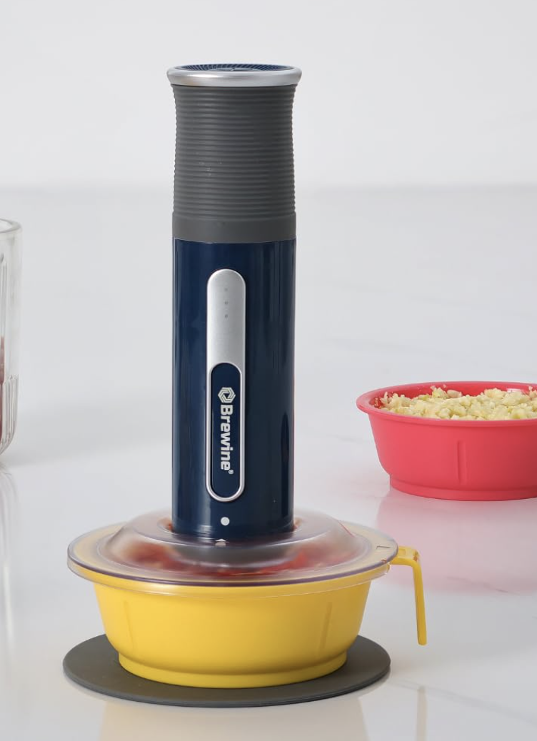 Brewine USB Cordless Vegetable Chopper & Garlic Peeler, 400ml Glass Bowl, Chop, Mince, Puree & Whisk, Stainless Steel Blades, Anti-Skid Pad, One-Touch Operation, 3 Mini Bowls Included, Rechargeable