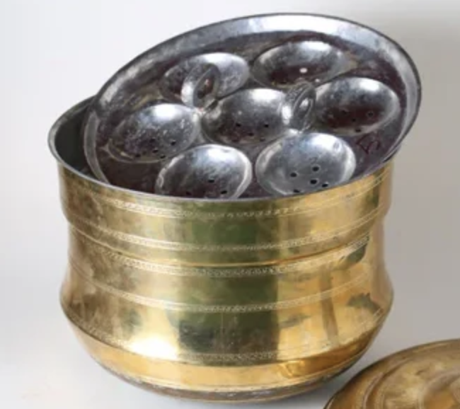 பாரம்பரிய இட்லி பத்ரம் (இட்லி குக்கர்-இட்லி தயாரிப்பாளர்-ஸ்டீமர்) - பாலிஷ் செய்யப்பட்டது