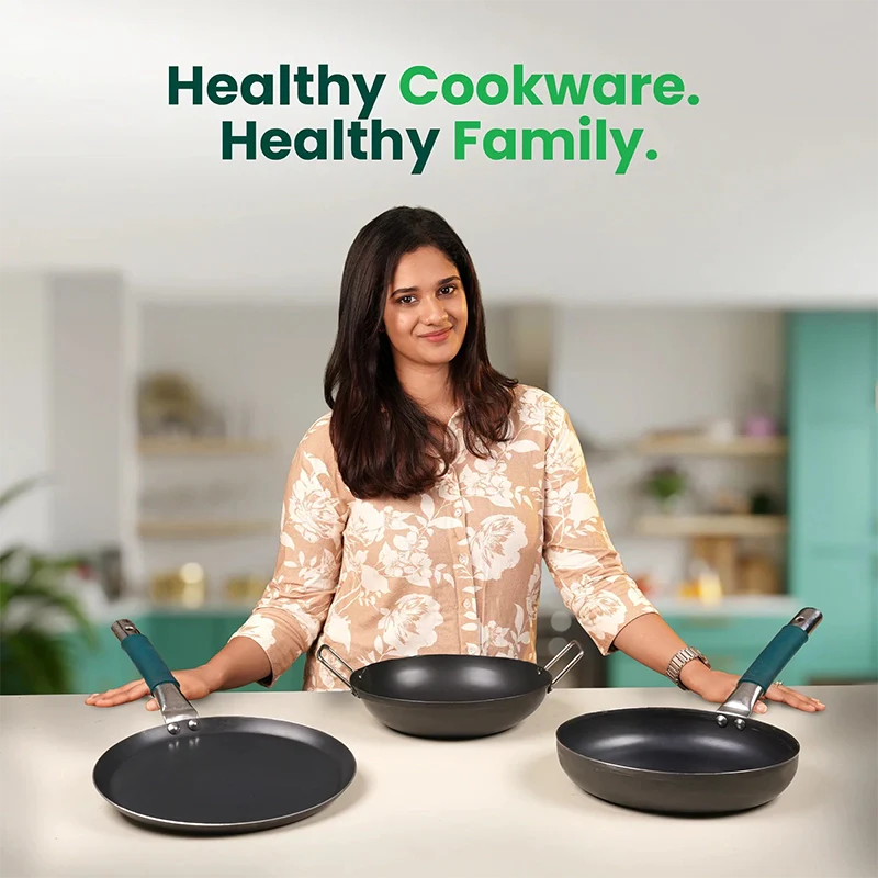100% Pure Sheet Iron Kadai with Silicon Handle, Seasoned, Toxin-free