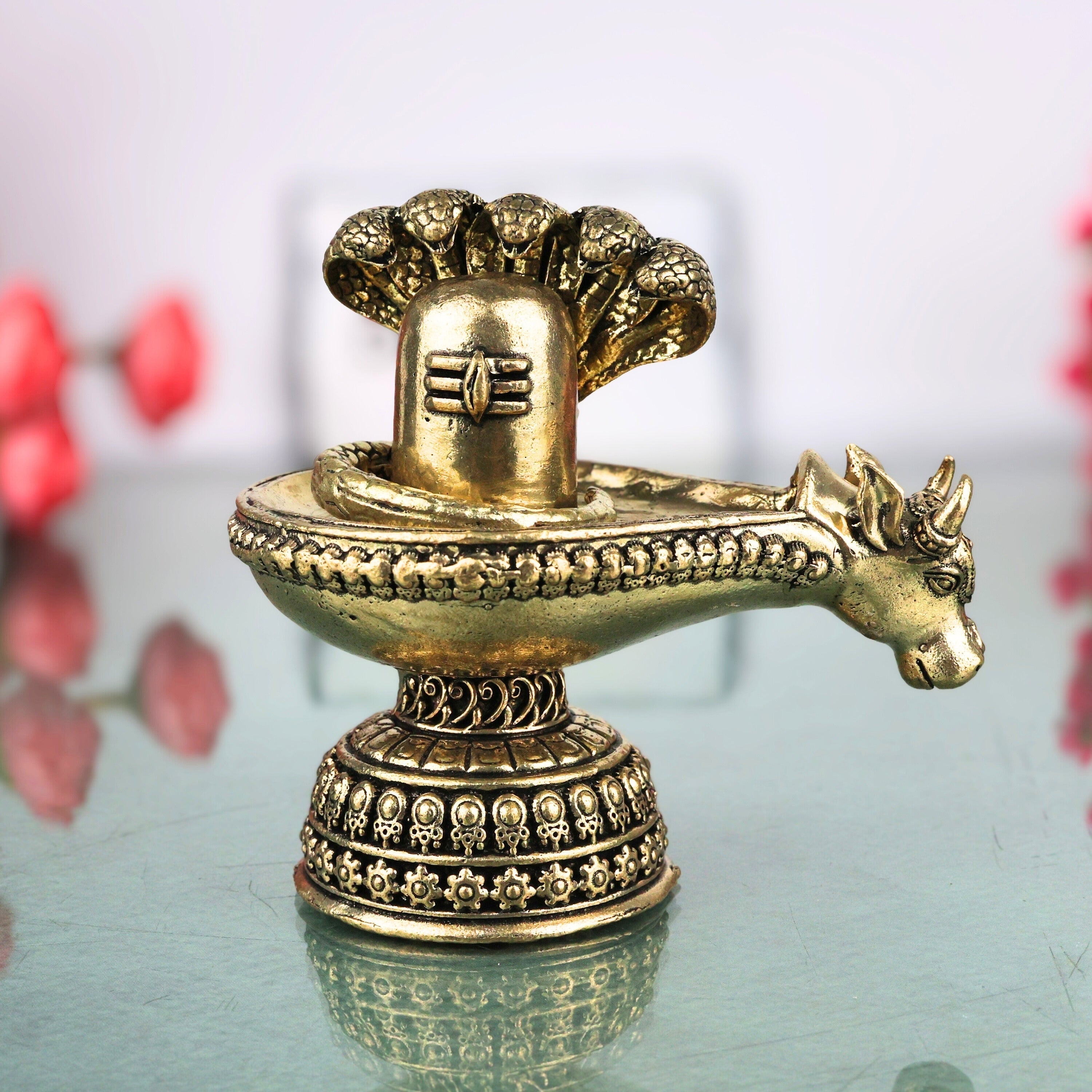 Brass ShivaLingam Shivling Mahalingam Jyotirlinga Peetal Shivalinga Murti for Pooja Home Temple Decor, Gold, 4 Inch, 1 Piece