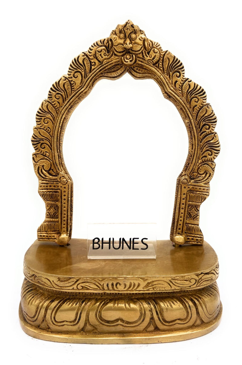 Traditional Brass Pooja Chowki, Puja Peeth Peetha Sinhasan Bajot Chowki, Handcrafted Brass Puja Pat Patta Platform for Home Mandir & Temple Decor,Gold, 9 Inch, 1 Piece