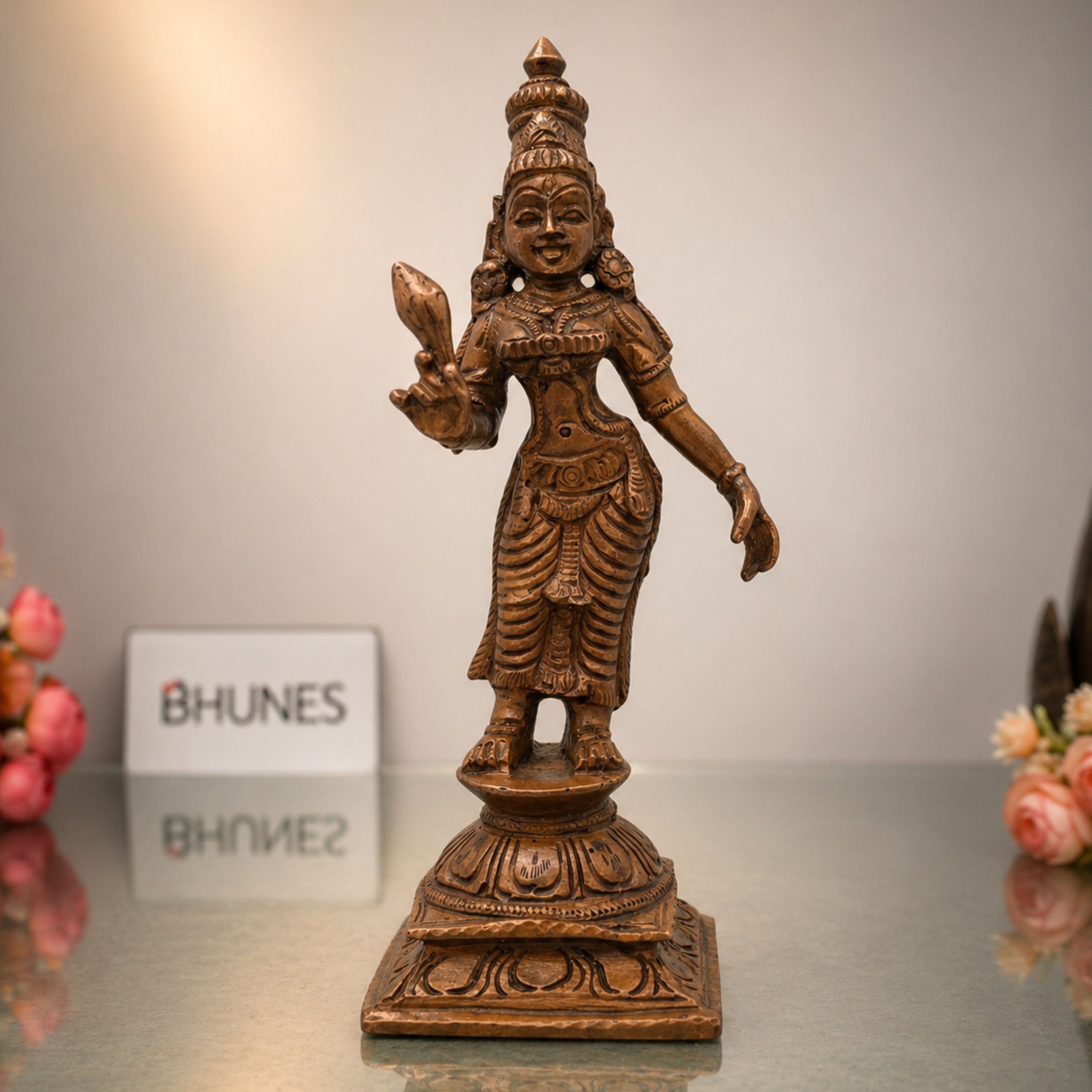 Bronze Sridevi Mahalakshmi Idol Sri Lakshmi Thayar Tirumagal Kamala Padmavati Chola Art Statue, Brown, 4.5 Inch, 1 Piece