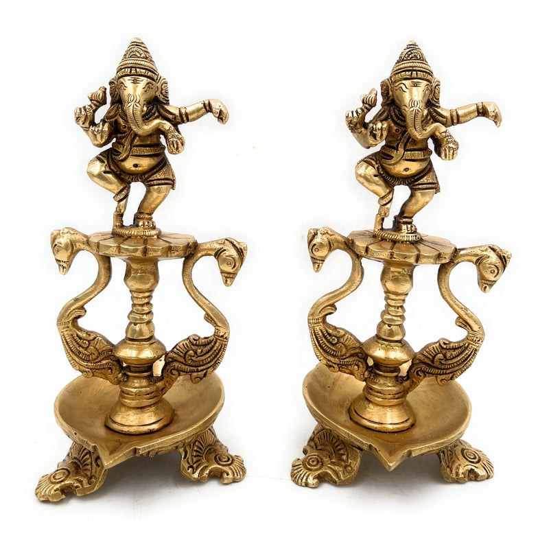 Handcrafted Brass Ganesh Diya Set, Vinayaka Deepam, Ganapati Oil Lamp, Pillaiyar Vilakku, Ganesha Idol for Pooja, Home Temple & Gift,Gold, 6.5 Inch, 1 Piece