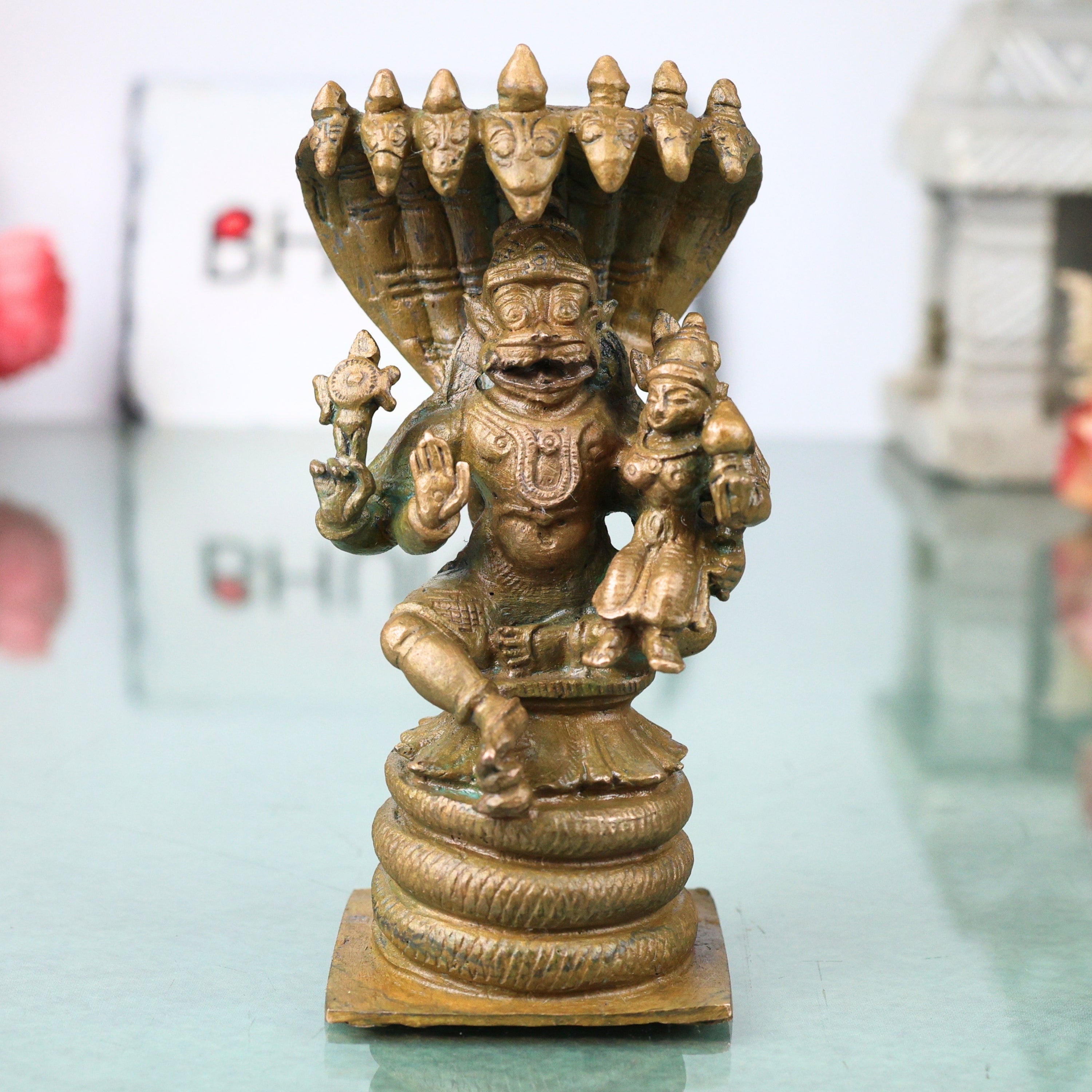Bronze Lakshmi Narasimha Idol Ugra Narasimha Swamy Narahari Murti Vishnu Avatar Statue for Puja Mandir Home Decor, Brown, 4 Inch, 1 Piece