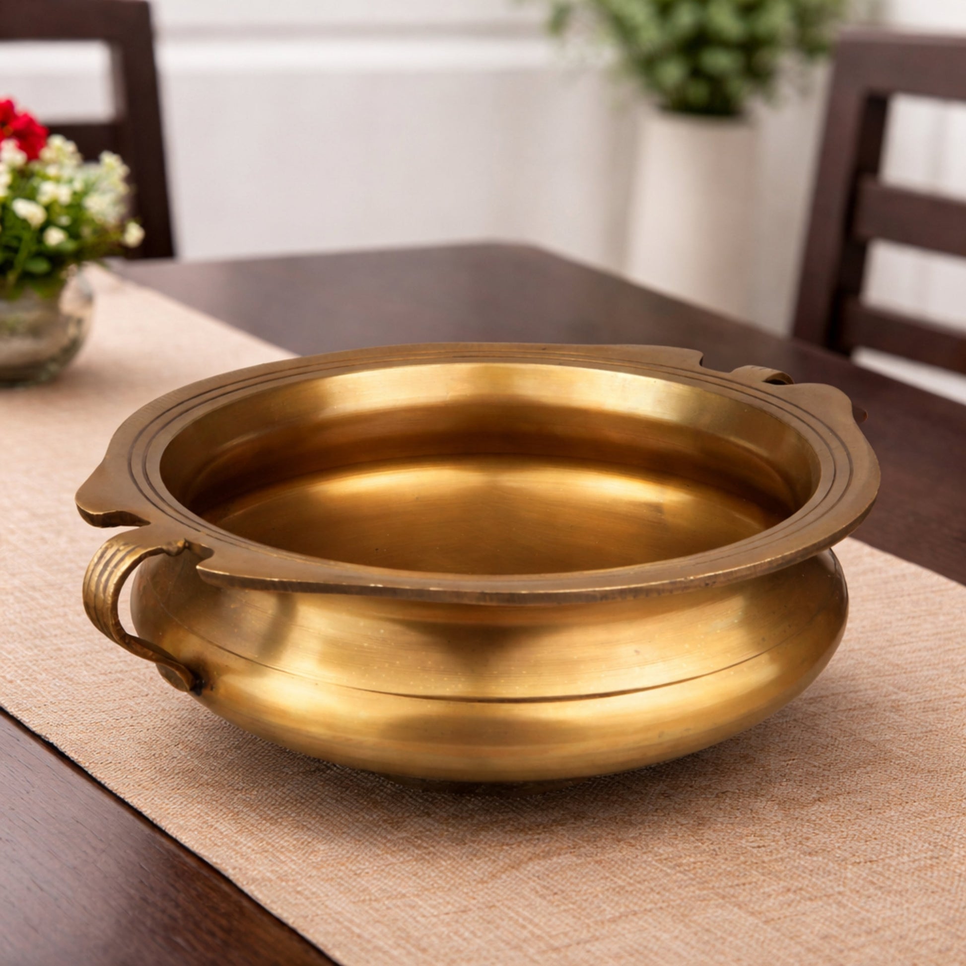 Brass Urli Bowl, Handcrafted Decorative Urli, Floating Flower Sculpture for Home Decor, Pooja & Gifts, Gold, 3.5 Inch, 1 Piece