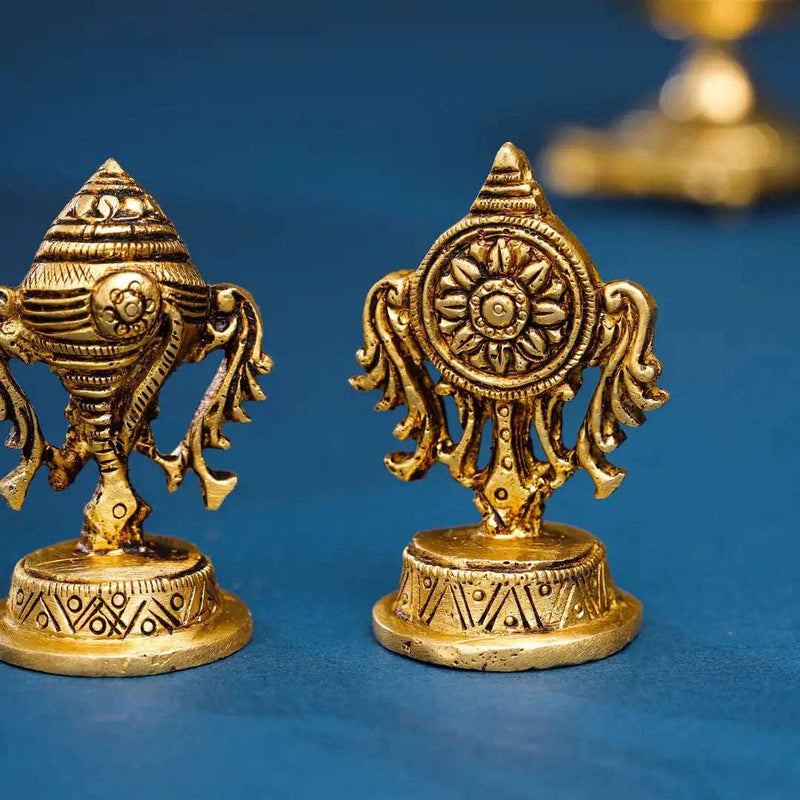 Brass Shankh Chakra Decor Set (2.5 Inch)
