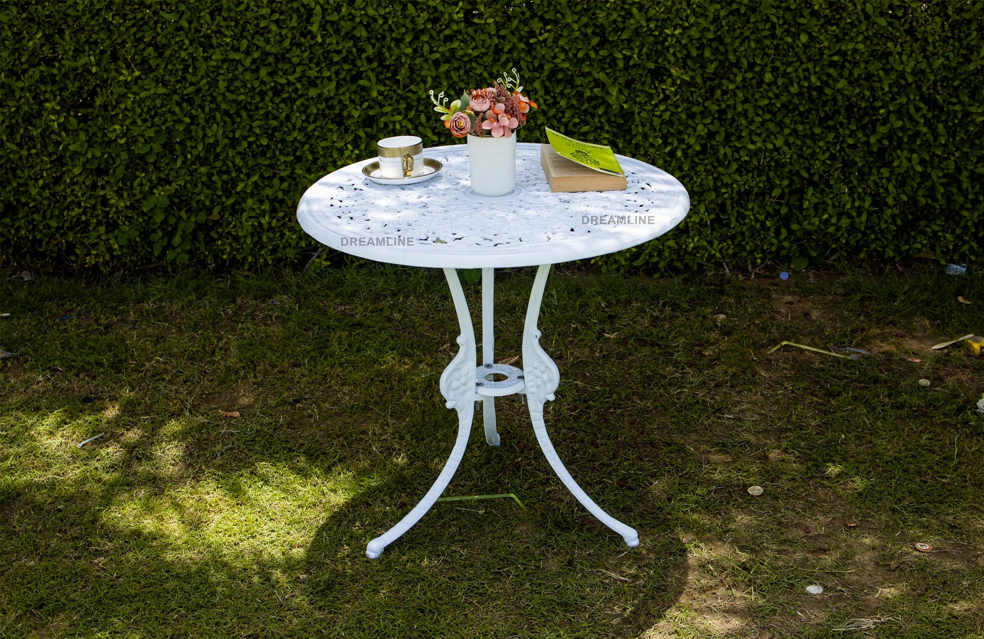 Sitopia Cast Aluminium Garden Patio Seating 4 Chair and 1 Table Set (White)