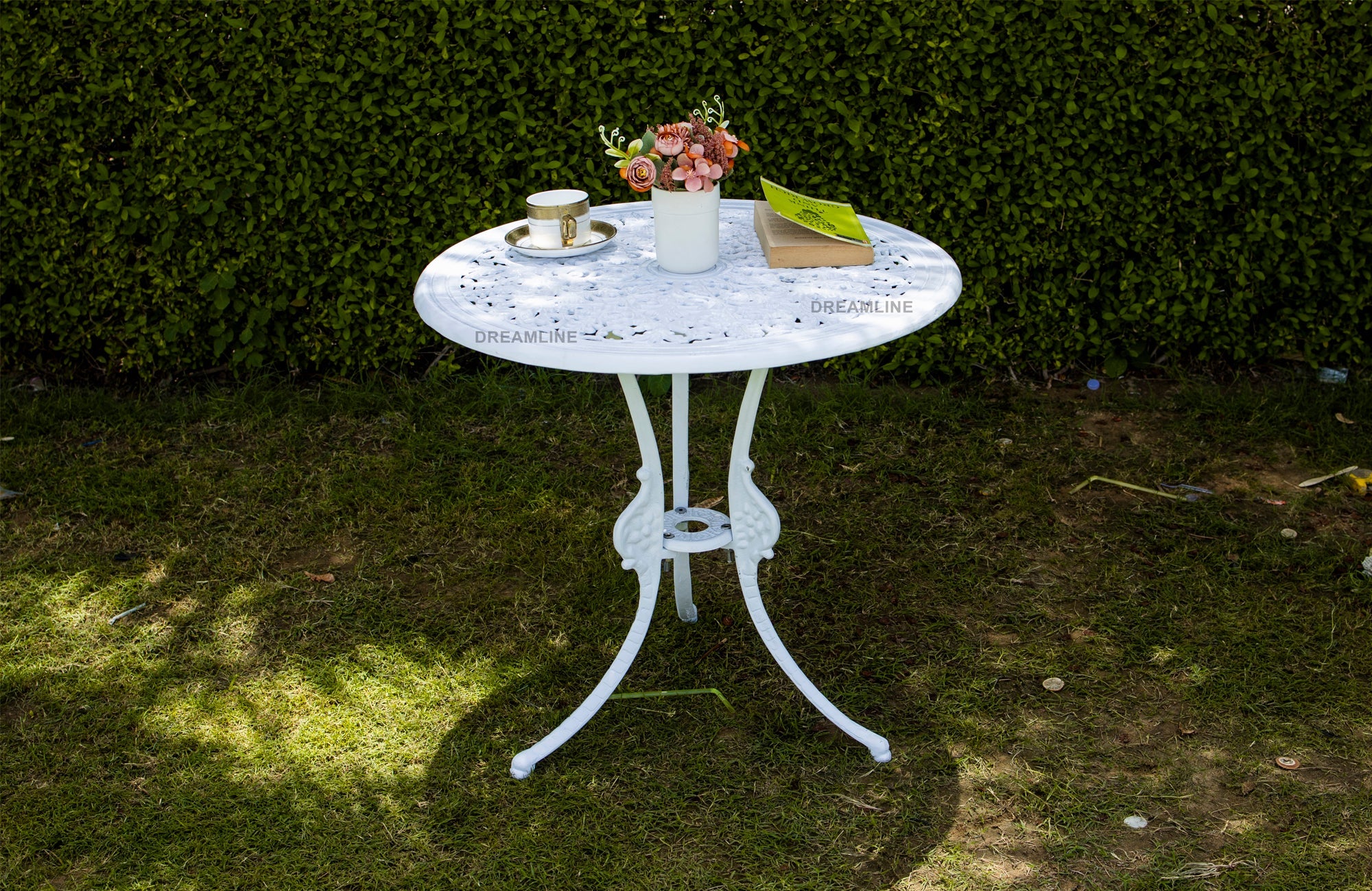 Sitopia Cast Aluminium Garden Patio Seating 4 Chair and 1 Table Set (White)