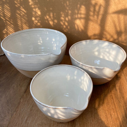 Velanstore Handmade Ceramic Mixing bowls( Set of 3)