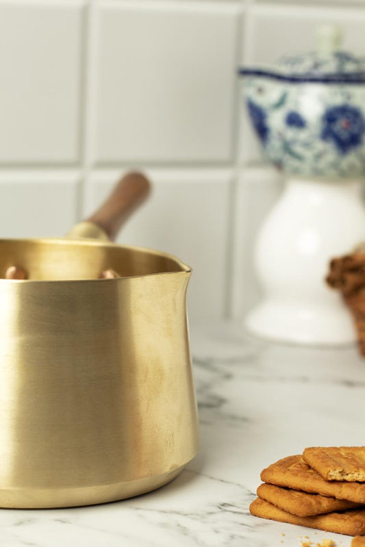 Velanstore Bronze Chai Pan with a Teak Wooden Handle