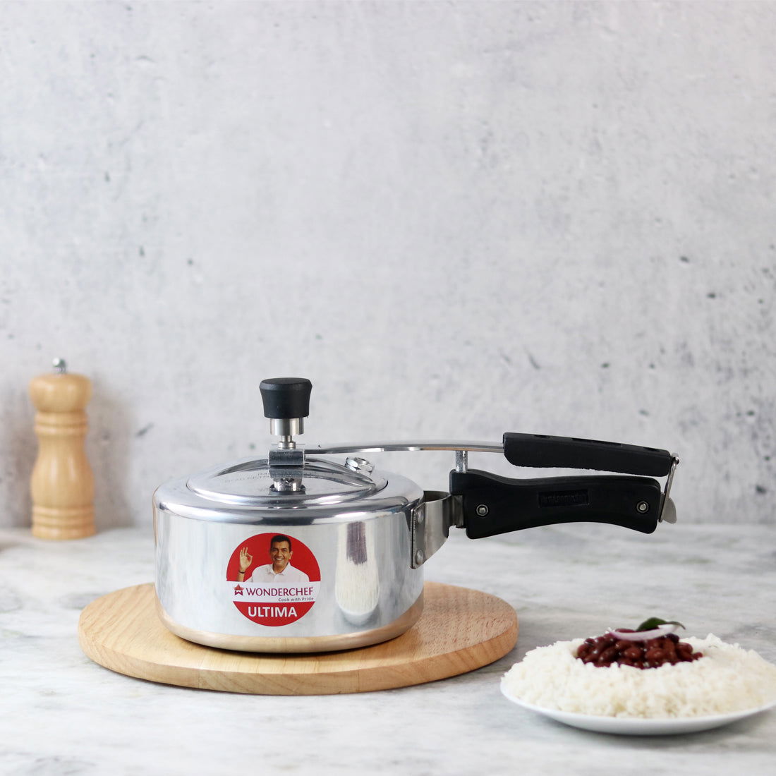 Ultima Induction Base 2L Aluminium Pressure Cooker With inner Lid