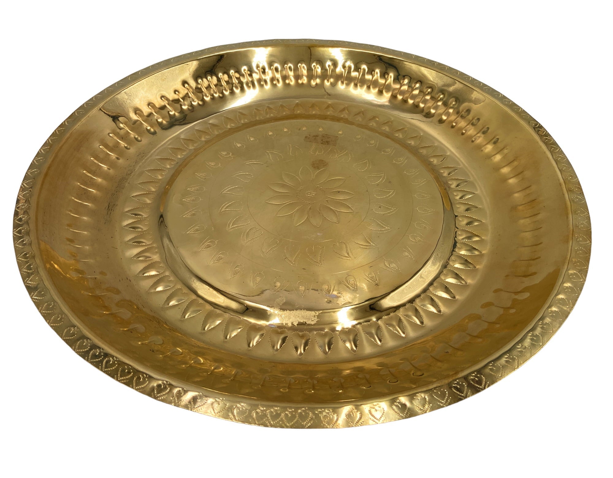 Brass Pooja Thali Large Aarti Plate Peetal Puja Plate Hand Carved Temple Prayer Thali Traditional Pooja Thambalam Pooja Thatte Decorative Mandir Ritual Brass Plate Festival Aarti Thali 39 cm, Gold, 15.35 Inch, 1 Piece