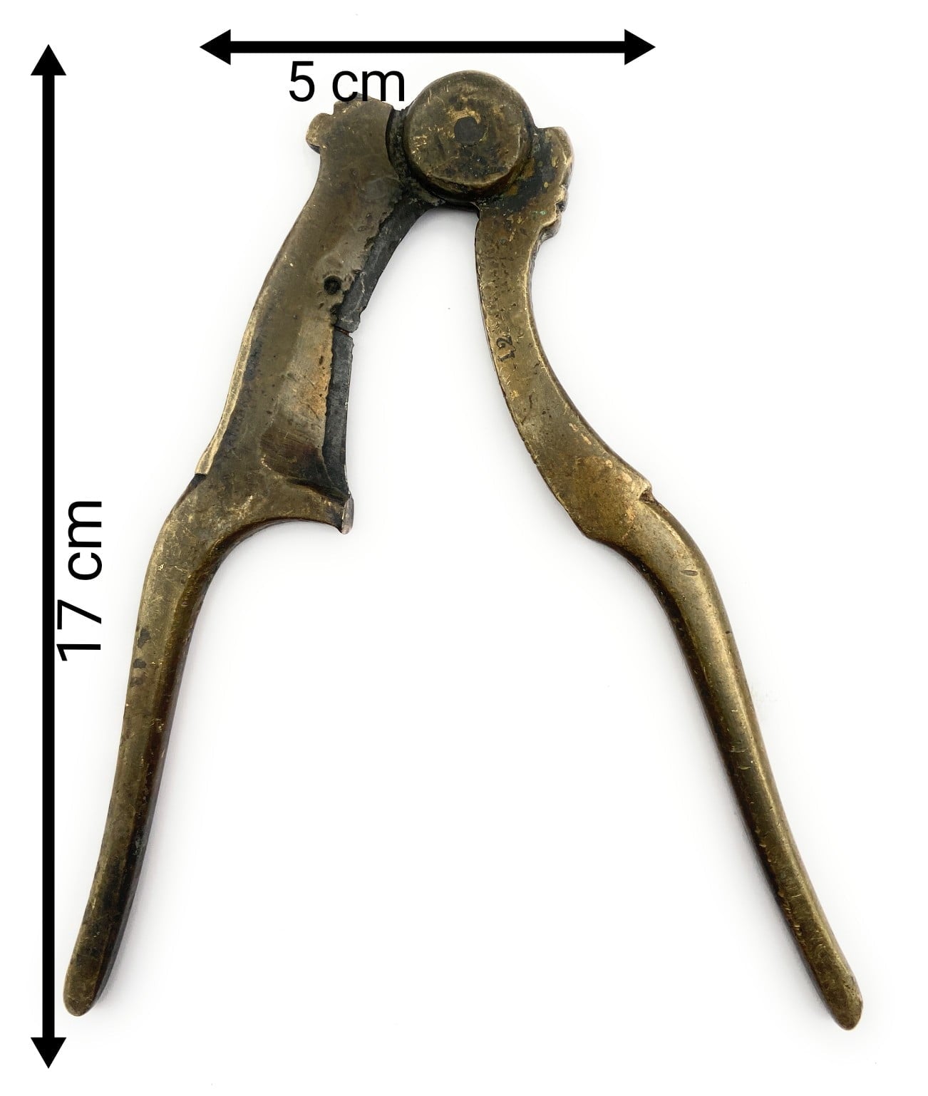 Bhunes Brass Antique Nut Cutter Sarota Beetel Nut Cutter Betel Nut Cutter,Brown, 7 Inch, 1 Piece