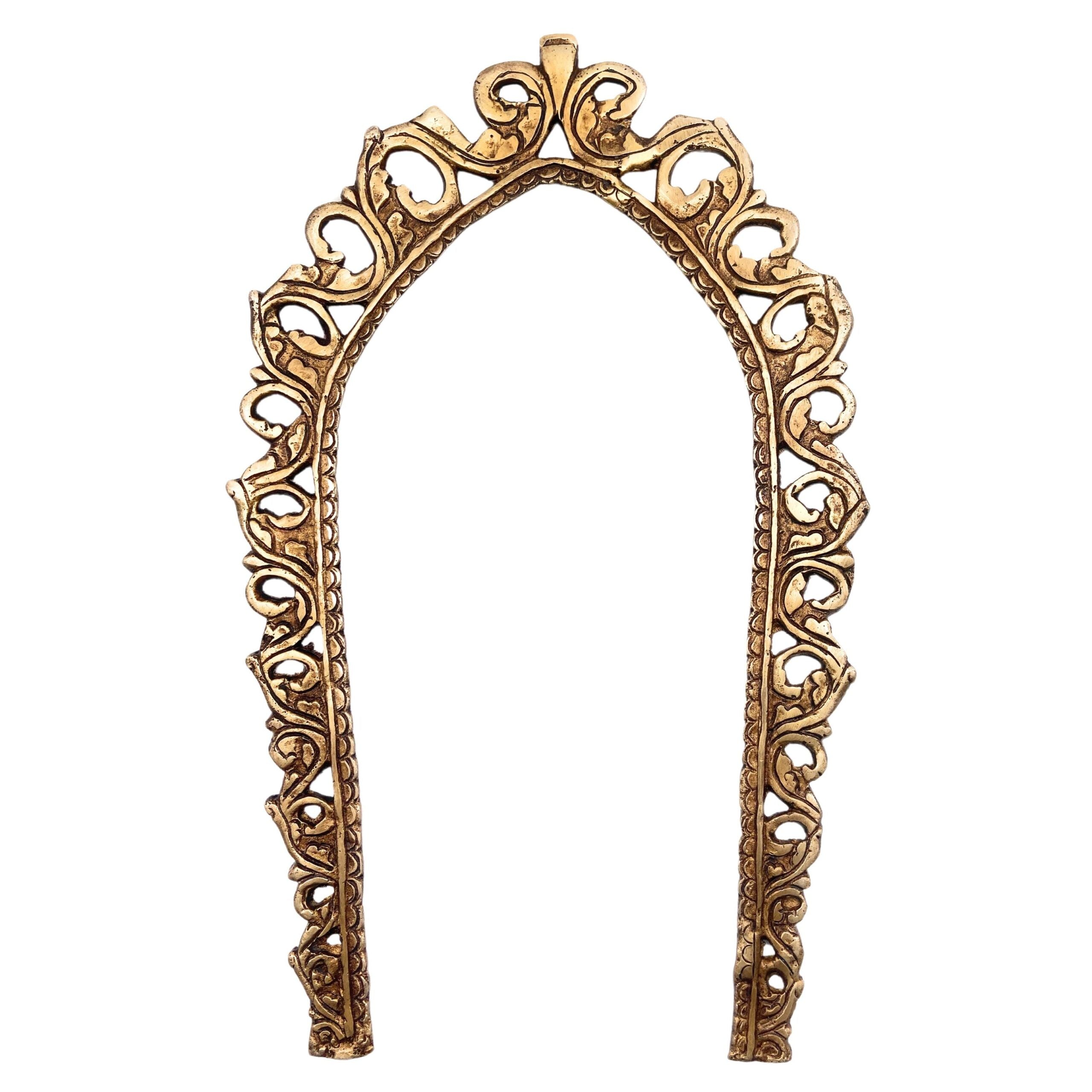Handcrafted Brass Prabhavali Arch Frame | Prabhavalli Prabhamandala Tiruvasi Thiruvasi Backplate for Deity Idol, Pooja Room & Temple Decor,Gold, 14 Inch, 1 Piece