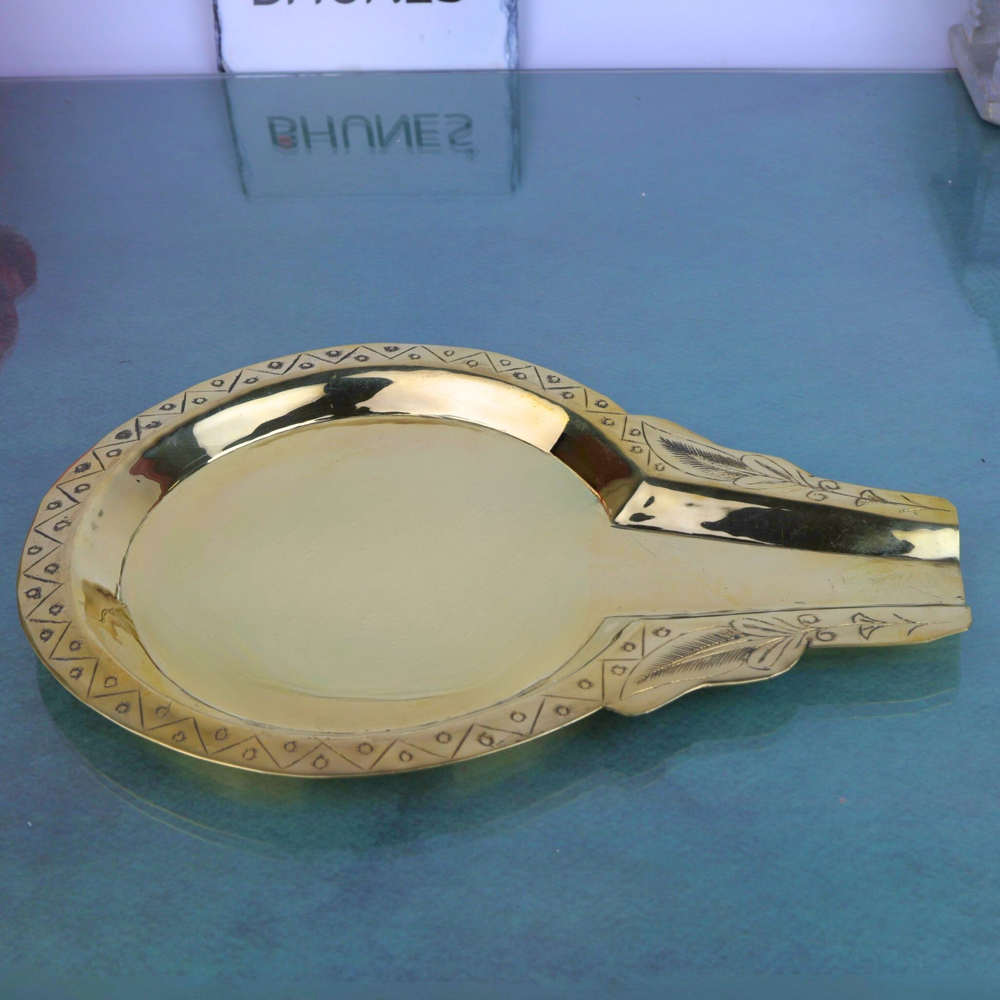 Brass Abhisheka Patra Abhishekam Tray Somasutra Plate Pital Abhisheka Pitham for Shiva Lingam Vishnu Balaji Puja Rituals, Gold, 8.5 Inch, 1 Piece