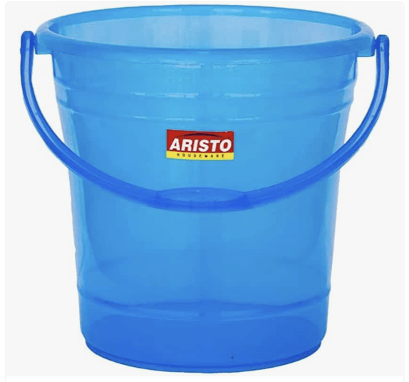 Aristo Dyna5 Plastic Bathroom Bucket - 4.7 Litre (Colour May Vary), (22(D) x 18.5 cm)
