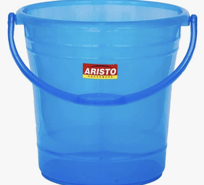 Aristo Dyna5 Plastic Bathroom Bucket - 4.7 Litre (Colour May Vary), (22(D) x 18.5 cm)