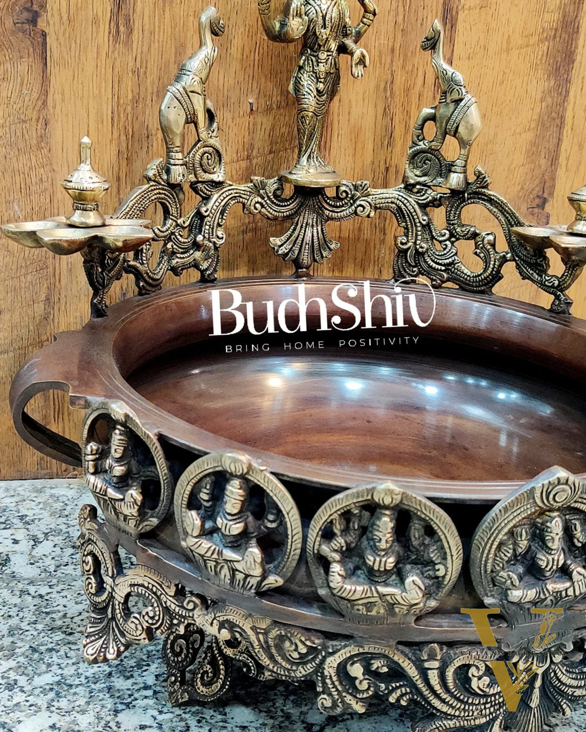 Ashtalakshmi Brass Urli with Diyas (Copper Wash)