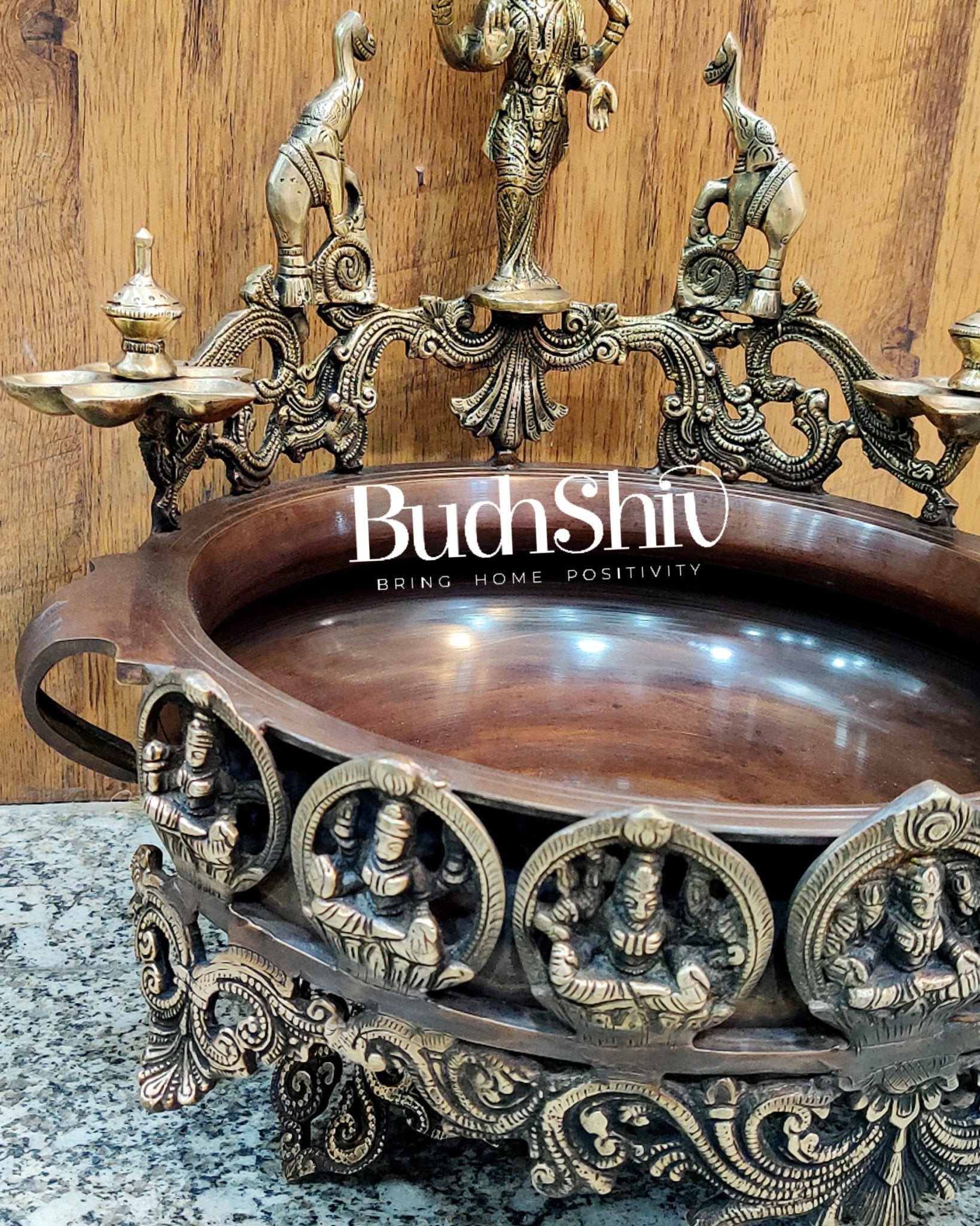 Ashtalakshmi Brass Urli with Diyas (Copper Wash)