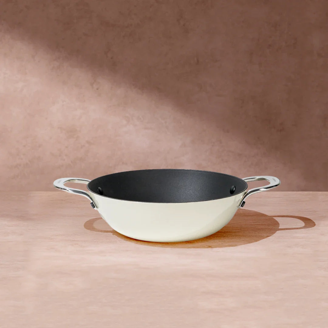 No. 9 Enamel Cast Iron Kadai LITE (2.1L)