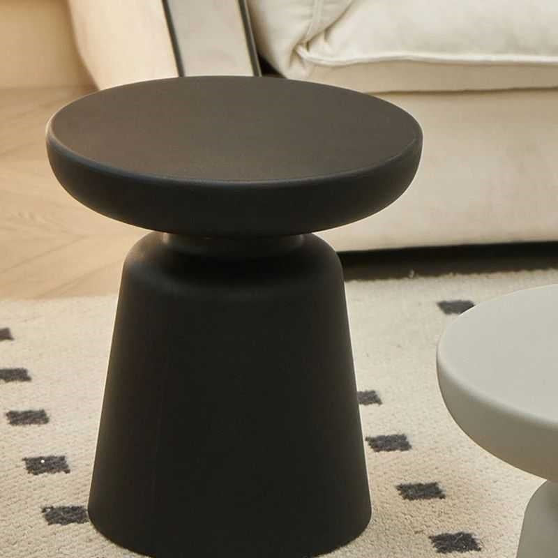 Vionna Side Table | Black Finish with Pedestal Base | Minimalist Design | Living Room & Bedroom Use